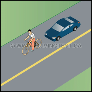 manitoba car - When should you avoid passing a cyclist and instead just stay behind them?